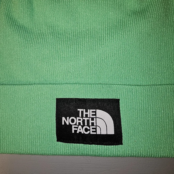 The North Face Men's Dock Worker Recycled Beanie Chlorophyll Green winter hat - Picture 8 of 11